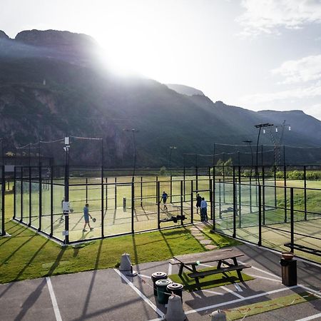 The Lodge Sporthotel - Golfclub Eppan Appiano Sulla Strada Del Vino Εξωτερικό φωτογραφία